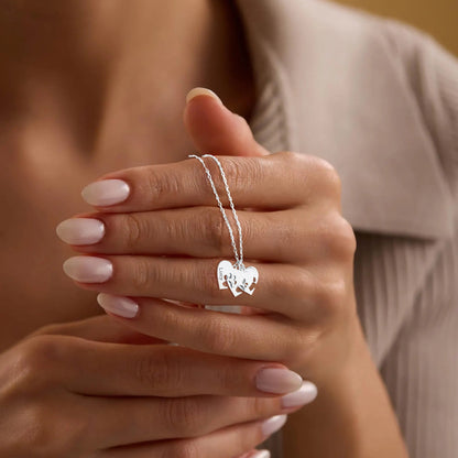 Colar em Pata e Coração com Nome Personalizado