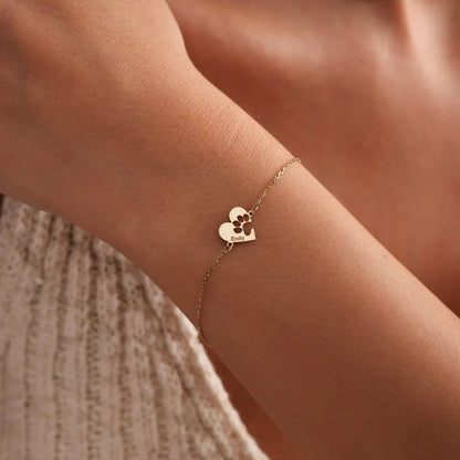 Pulseira em Pata e Coração com Nome Personalizada