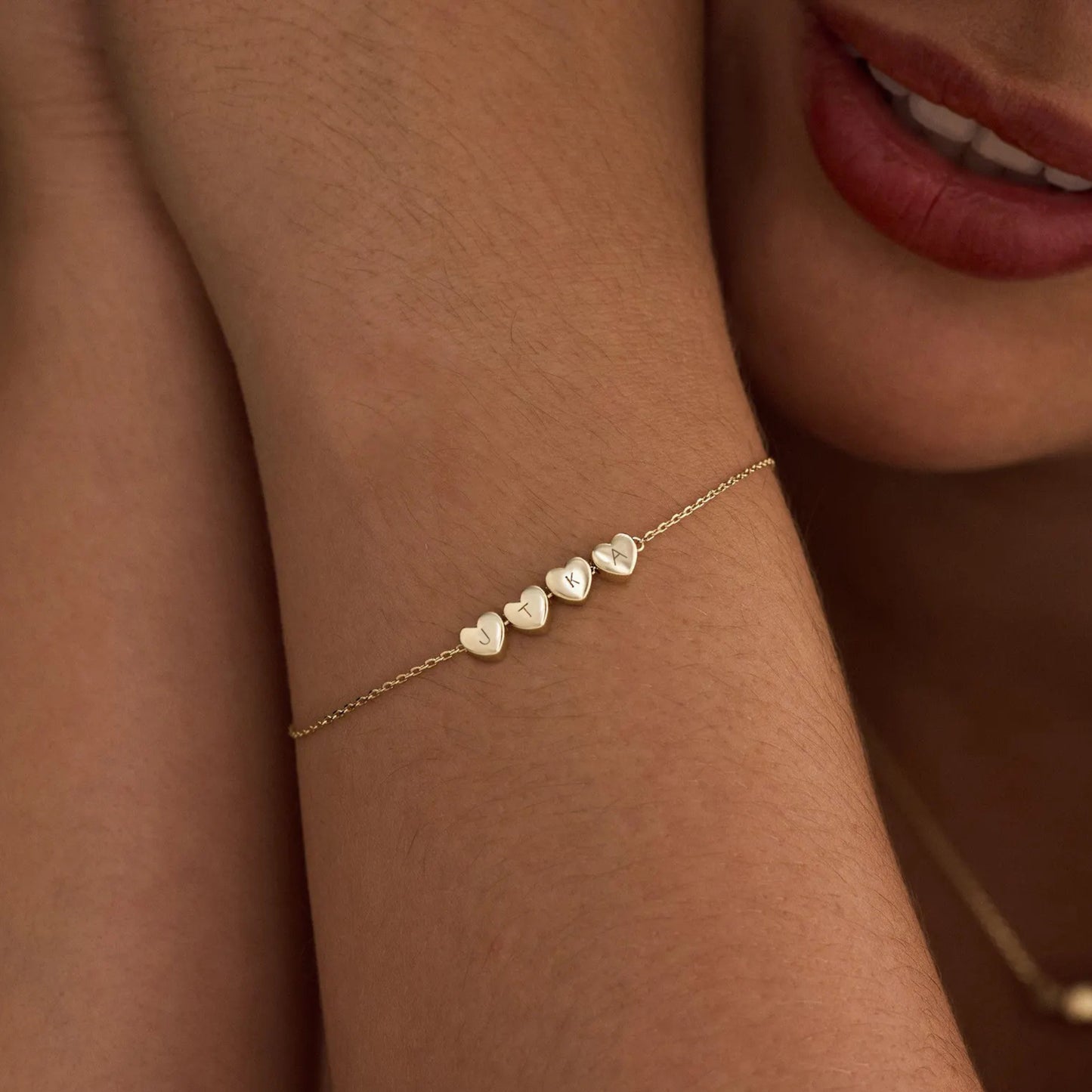 Pulseira em Coração com Inicial Personalizada