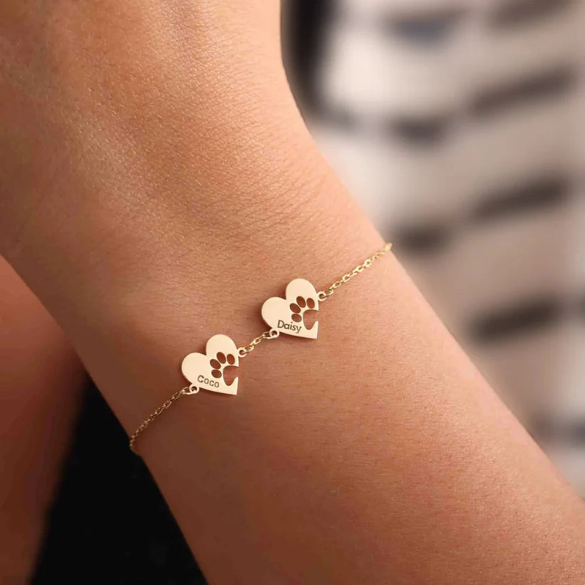 Pulseira em Pata e Coração com Nome Personalizada