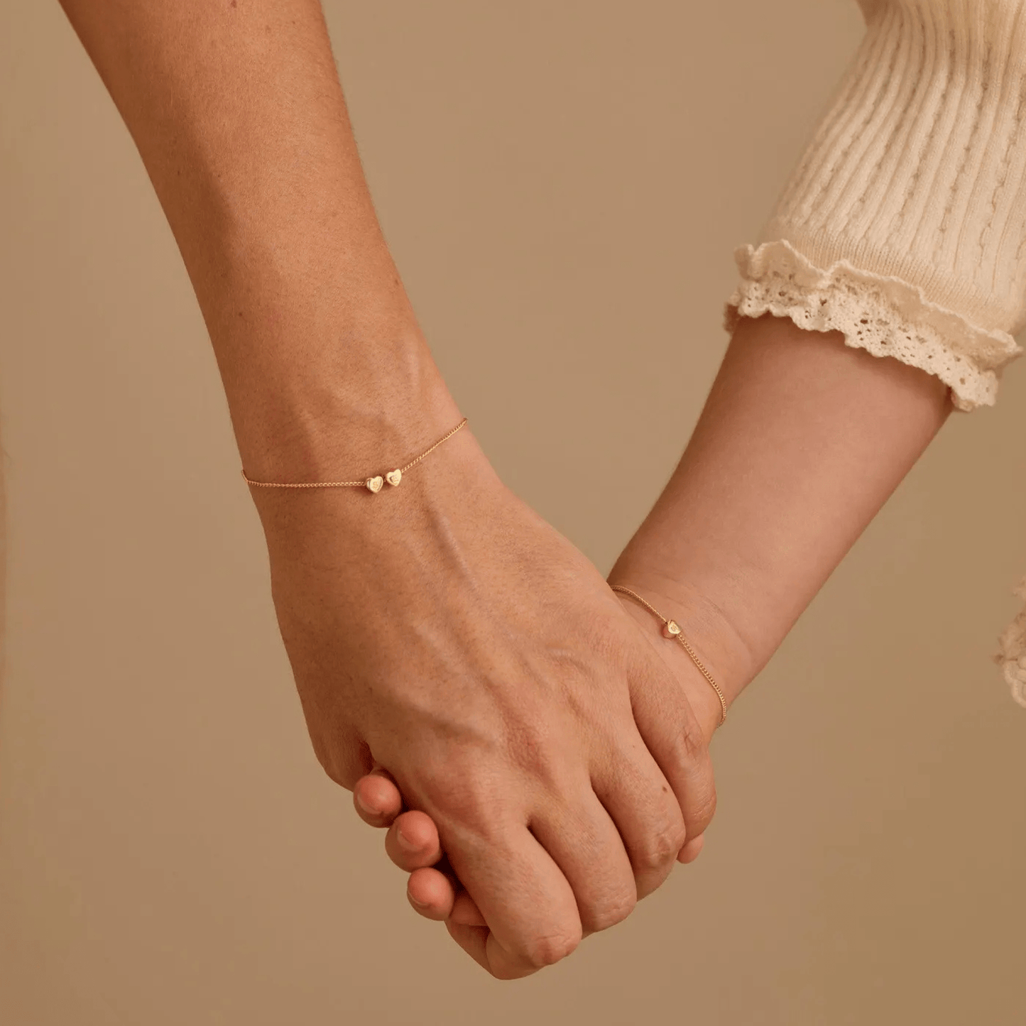 Pulseira em Coração com Inicial Personalizada