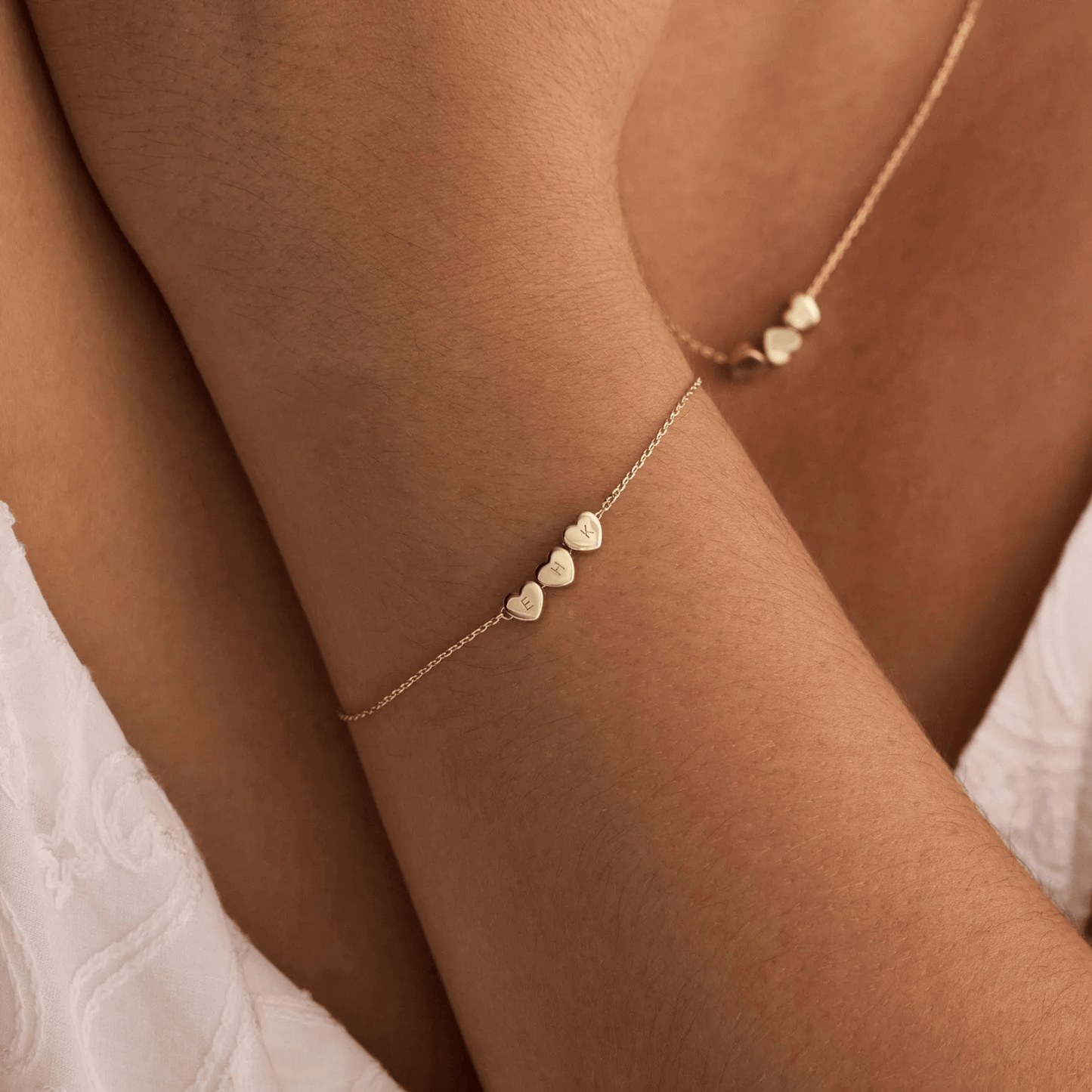 Pulseira em Coração com Inicial Personalizada